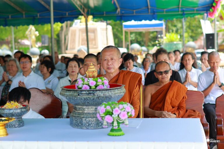 บรรจุพระบรมสารีริกธาตุ-ยกมณฑป ณ วัดเขาสอยดาวเหนือ จ.จันทบุรี